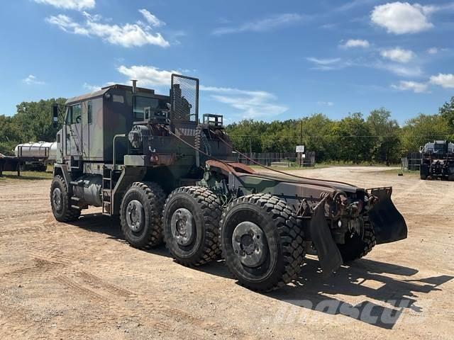Oshkosh M1070 Грузовые эвакуаторы