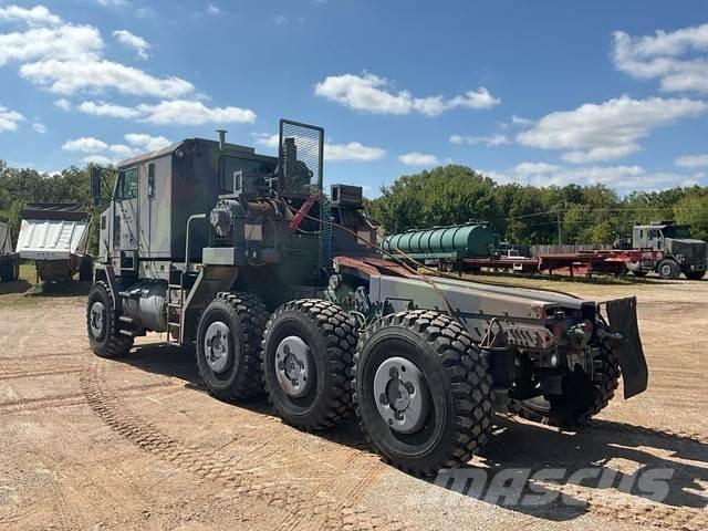 Oshkosh M1070 Грузовые эвакуаторы
