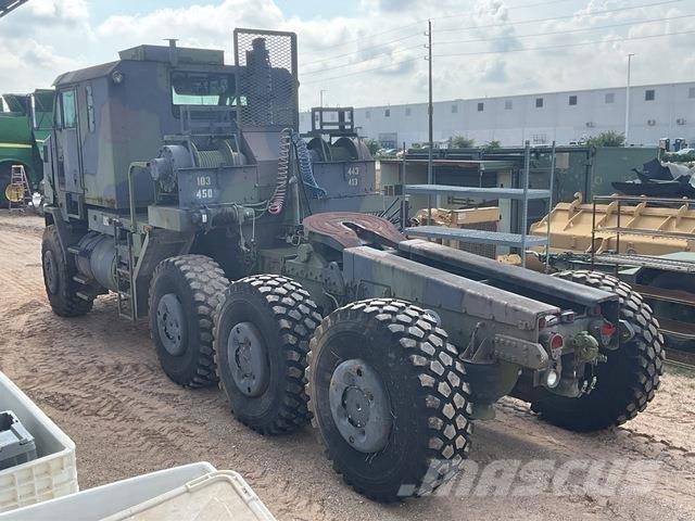 Oshkosh M1070 Грузовые эвакуаторы