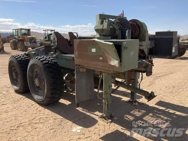 Oshkosh MK16 Низкорамные прицепы