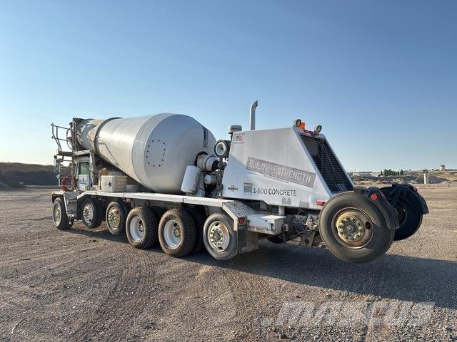 Oshkosh S-2146 Специальные грузовики