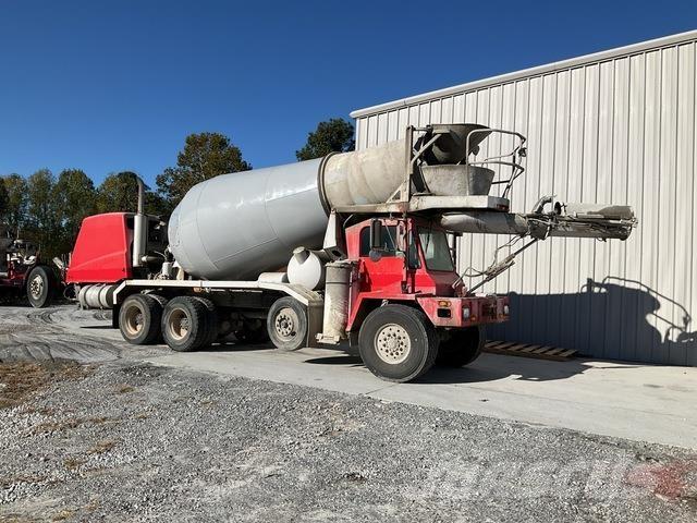 Oshkosh S-2146 Специальные грузовики