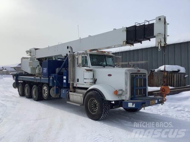 Peterbilt  Гусеничные краны