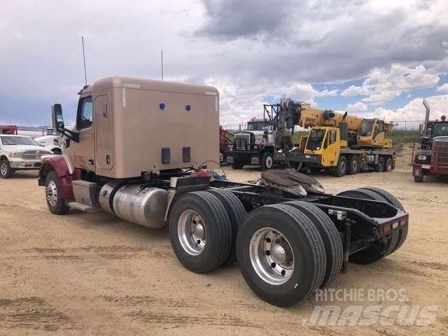 Peterbilt  Седельные тягачи