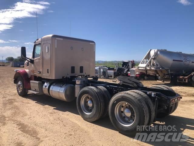 Peterbilt  Седельные тягачи
