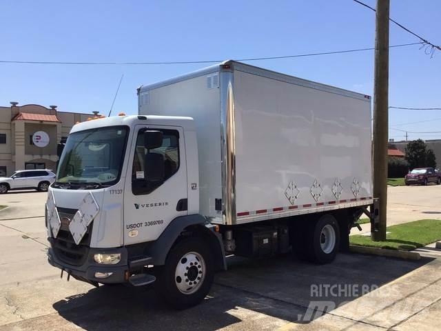 Peterbilt 220 Грузовики-Фургоны