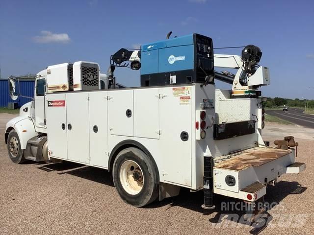 Peterbilt 330 Комбинированные дорожные машины