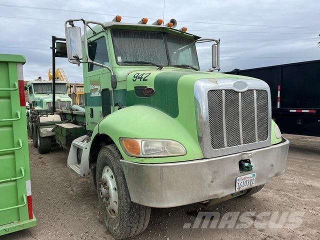 Peterbilt 330 Грузовики-Мультилифты