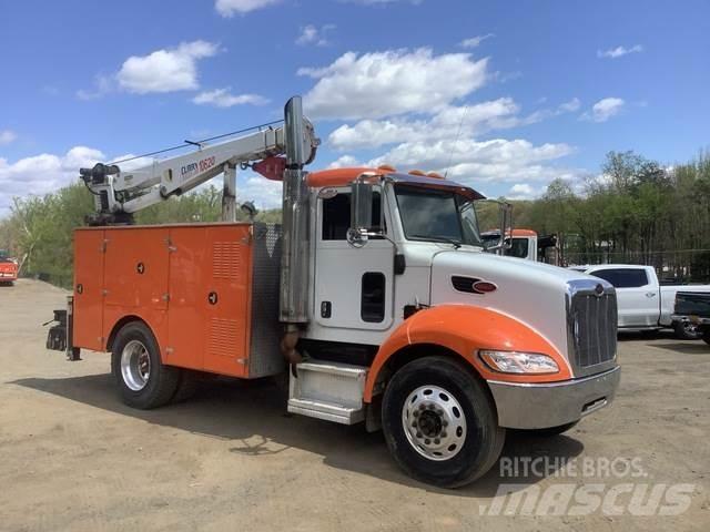 Peterbilt 335 Комбинированные дорожные машины