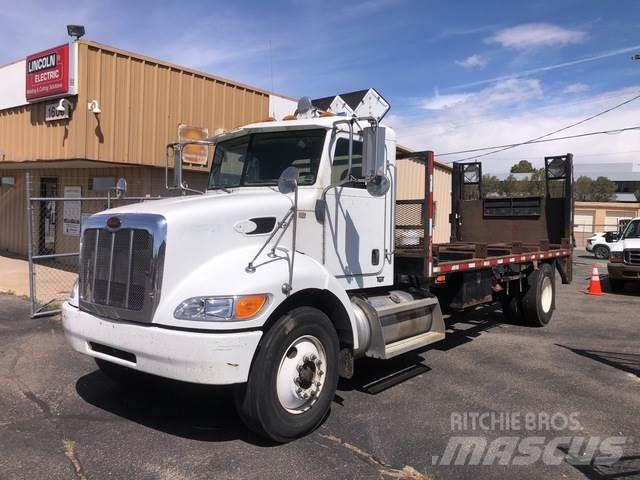 Peterbilt 335 Грузовики-платформы/боковая разгрузка