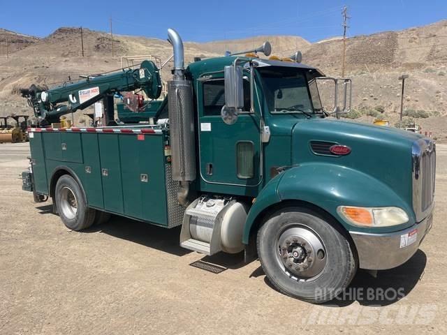Peterbilt 335 Комбинированные дорожные машины
