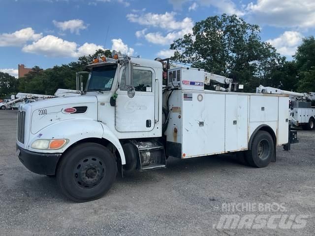Peterbilt 335 Комбинированные дорожные машины