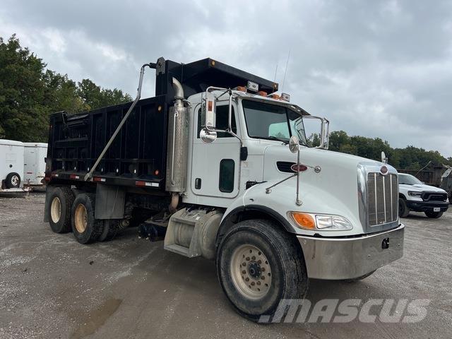 Peterbilt 335 Грузовики-Самосвалы