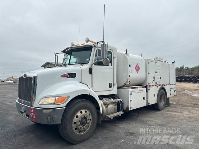 Peterbilt 337 Грузовики-цистерны