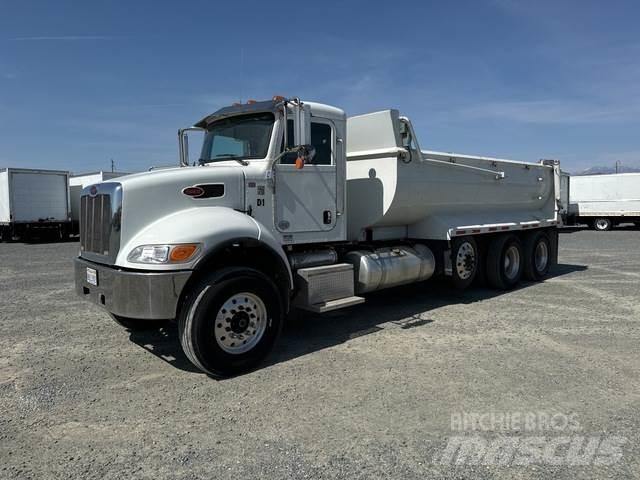 Peterbilt 348 Грузовики-Самосвалы