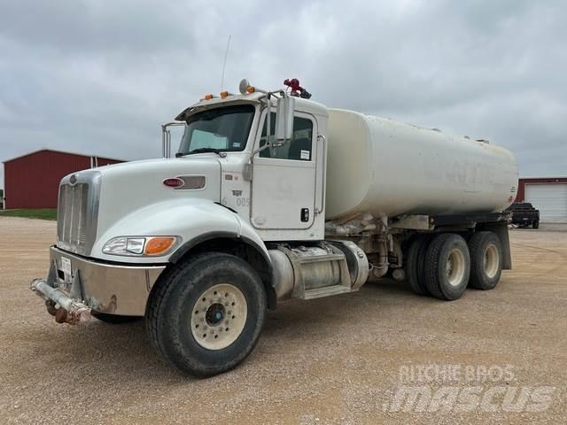Peterbilt 348 Поливочные машины