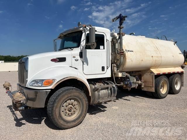Peterbilt 348 Поливочные машины