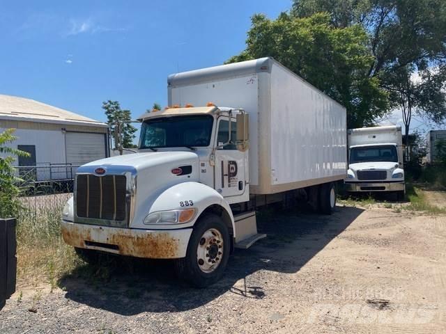Peterbilt 352 Грузовики-Фургоны