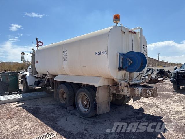 Peterbilt 357 Поливочные машины