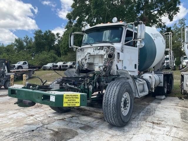 Peterbilt 365 Специальные грузовики