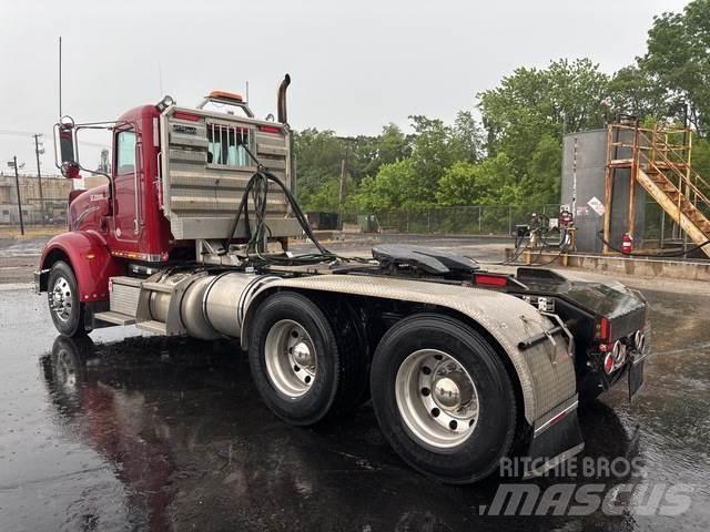 Peterbilt 367 Седельные тягачи