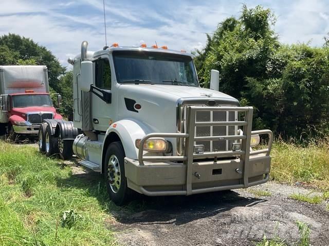 Peterbilt 377 Седельные тягачи