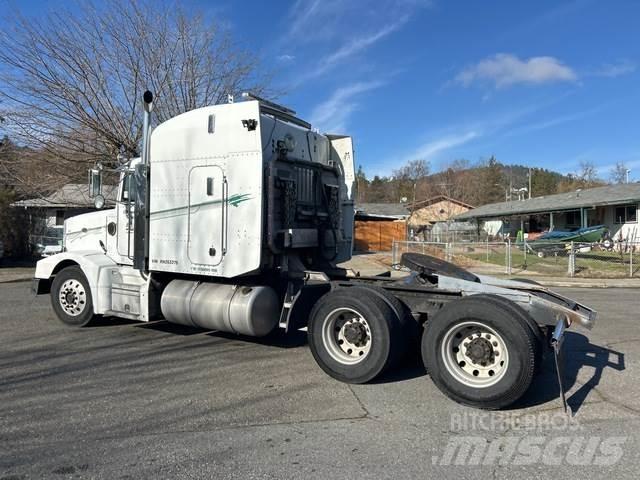 Peterbilt 377 Седельные тягачи