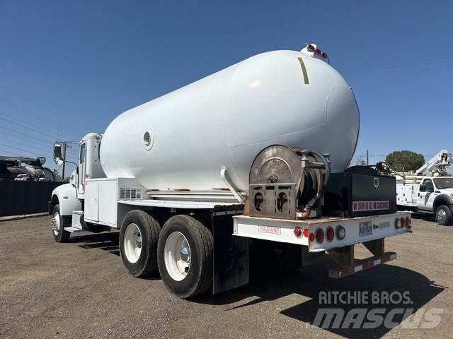 Peterbilt 382 Грузовики-цистерны