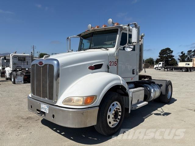 Peterbilt 384 Седельные тягачи