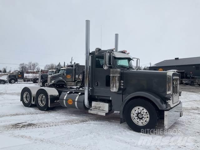 Peterbilt 388 Седельные тягачи