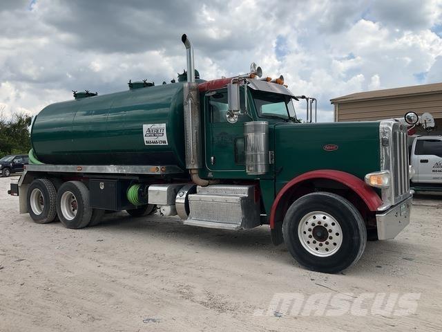 Peterbilt 388 Ассенизаторские машины