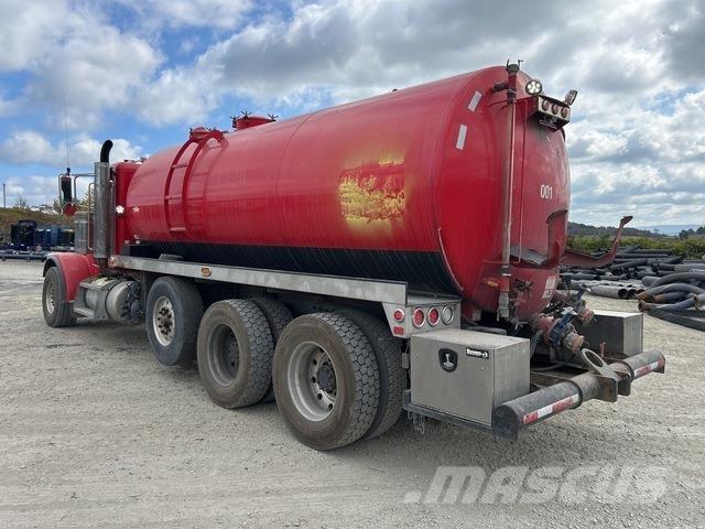 Peterbilt 388 Ассенизаторские машины