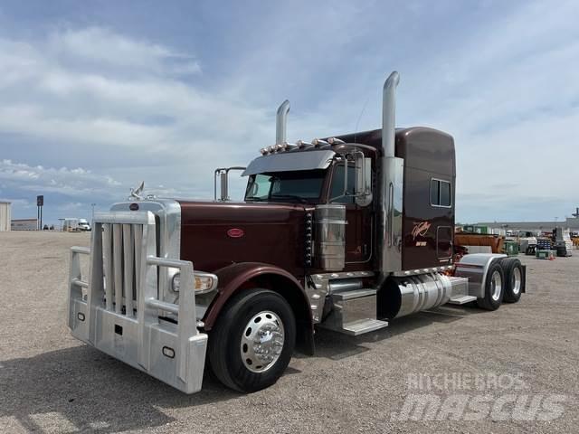 Peterbilt 389 Седельные тягачи