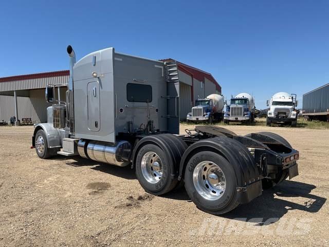 Peterbilt 389 Седельные тягачи