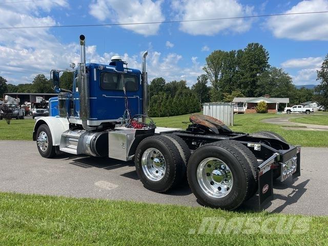 Peterbilt 389 Седельные тягачи