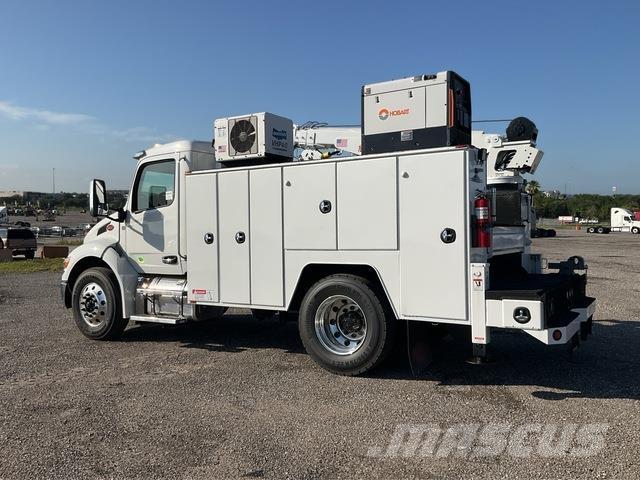 Peterbilt 536 Комбинированные дорожные машины