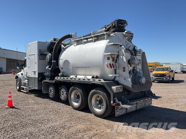 Peterbilt 548 Гусеничные экскаваторы