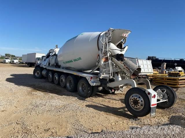 Peterbilt 567 Специальные грузовики