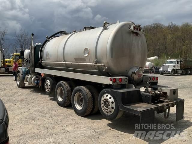 Peterbilt 567 Ассенизаторские машины