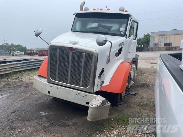 Peterbilt 567 Седельные тягачи
