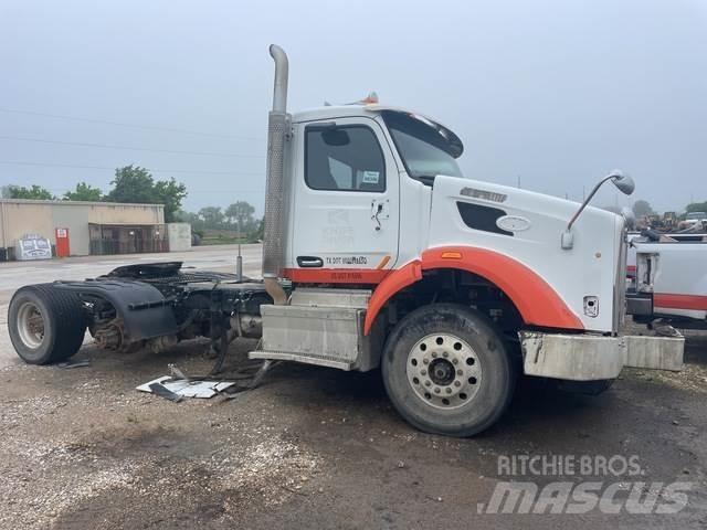 Peterbilt 567 Седельные тягачи