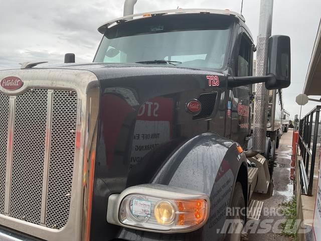 Peterbilt 567 Седельные тягачи