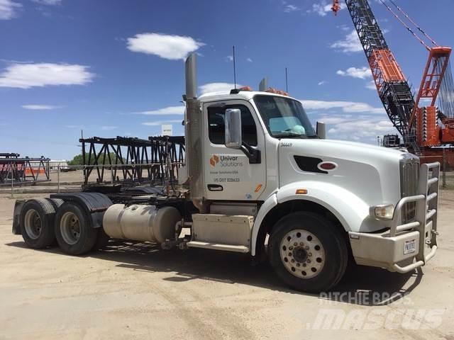 Peterbilt 567 Седельные тягачи