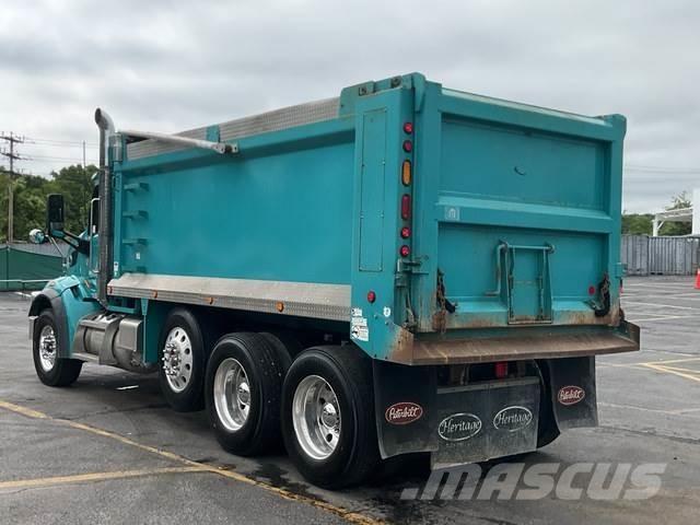 Peterbilt 567 Грузовики-Самосвалы