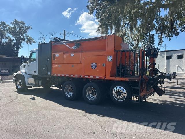 Peterbilt 567 Строительная техника - Другие