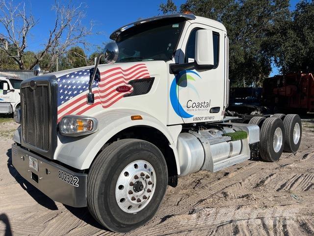 Peterbilt 567 Седельные тягачи