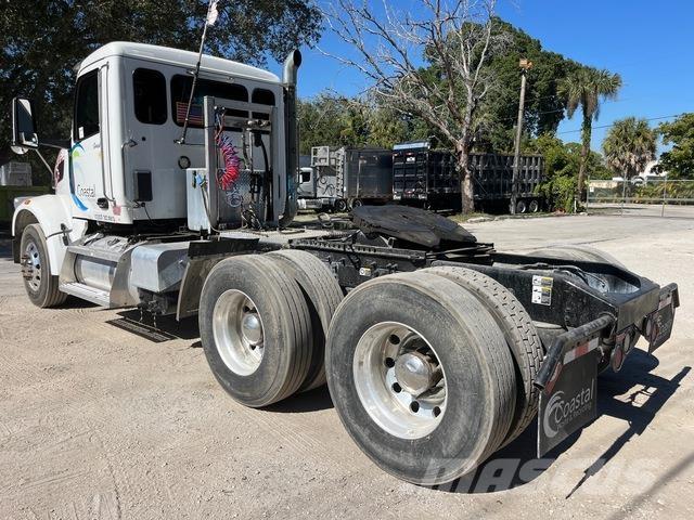 Peterbilt 567 Седельные тягачи