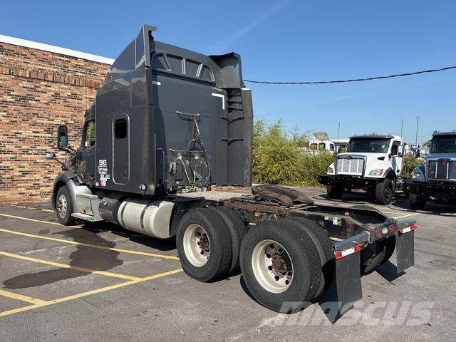 Peterbilt 579 Седельные тягачи