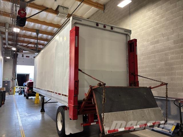  Pines Прицепы-фургоны