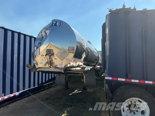 Polar  Прицепы-цистерны